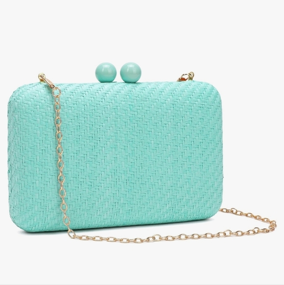 Elegant Mint Clutch - Picture 2 of 5